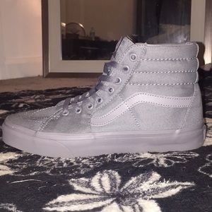 ALL GRAY HIGH TOP VANS